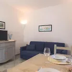 Apartman Tranquil Village 1 Bedroom B4p-premier Sleeps 4 Persons