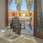 Tranquil Village 1 Bedroom B4p-premier Sleeps 4 Persons Apartman