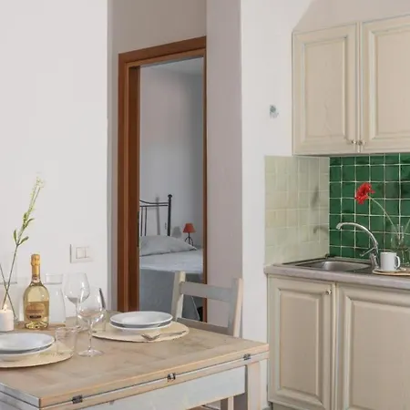 Apartment Tranquil Village 1 Bedroom B4p-premier Sleeps 4 Persons Palau
