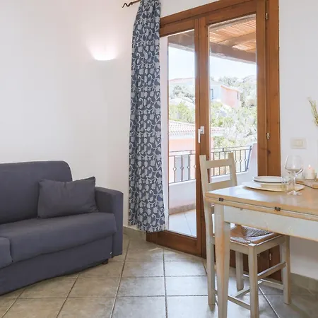 Apartment Tranquil Village 1 Bedroom B4p-premier Sleeps 4 Persons Palau